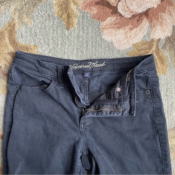 Universal Thread High Rise Skinny Pants - Picture 2 of 3